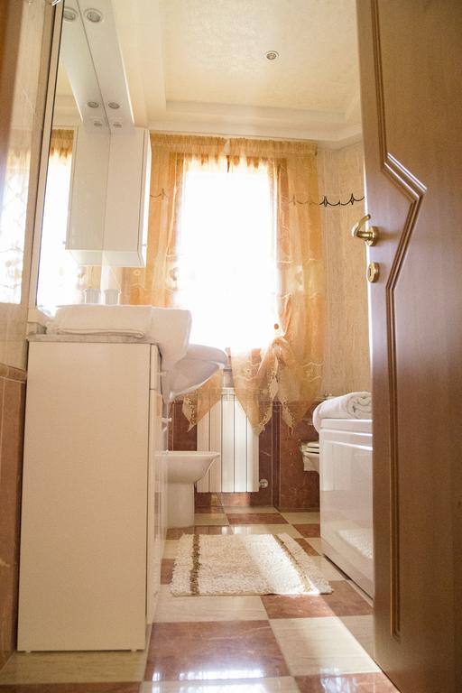 B&B Nuovo Paradiso Pescia Rom bilde